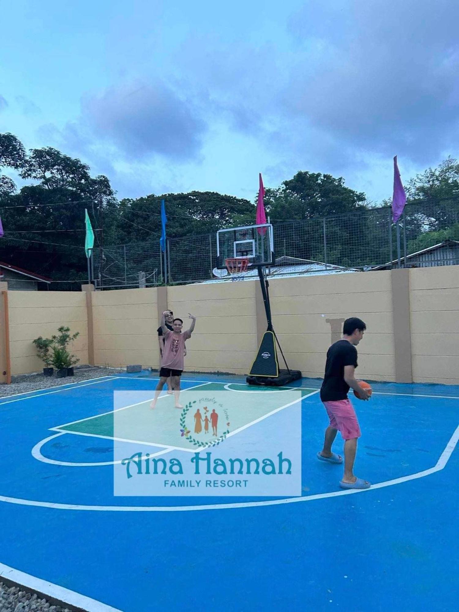 Aina Hannah Family Resort'S Greek Unit Calatagan Eksteriør bilde